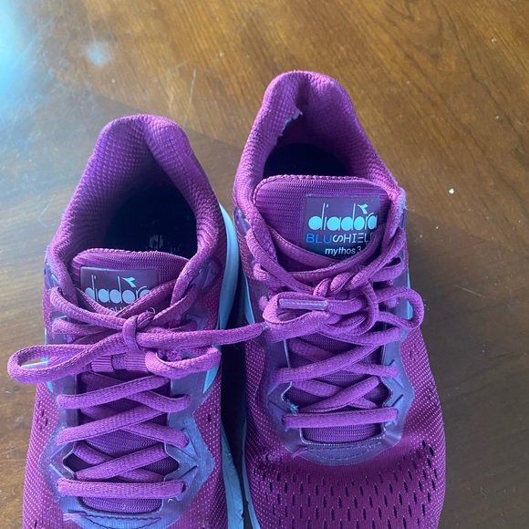 Diadora women mythos blushield - Picture 5 of 10